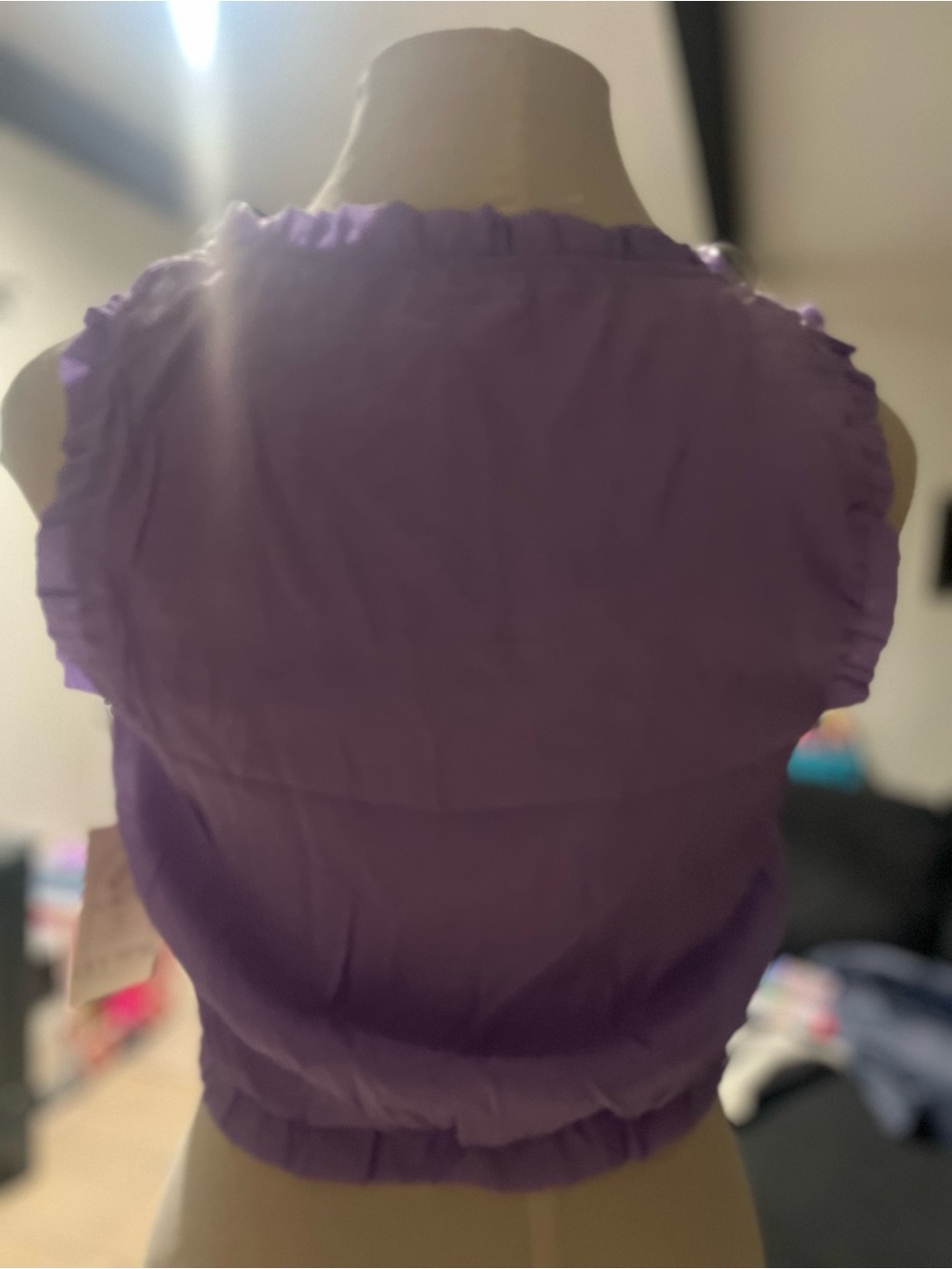 Cropped Lavender Button-Front Ruffle Tank Top - Picture 3 of 3